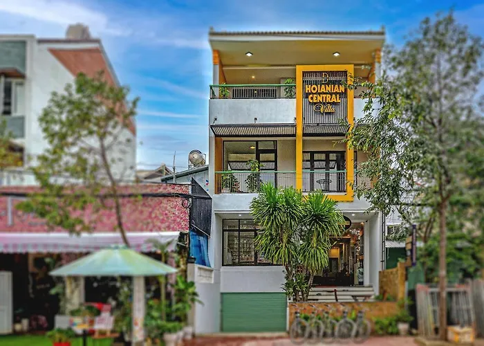 Hoianian Central Villa
